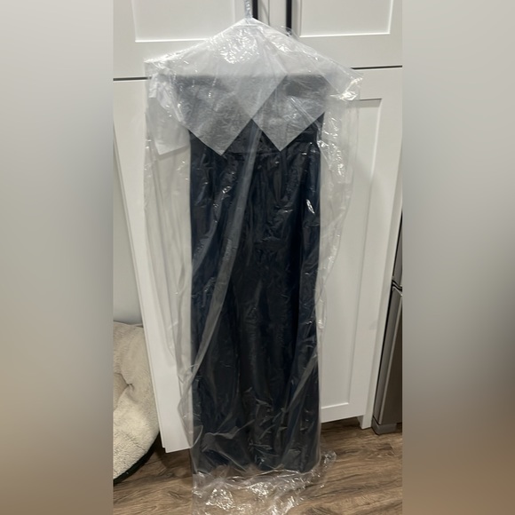 AZAZIE JACQUELINE - Picture 6 of 6